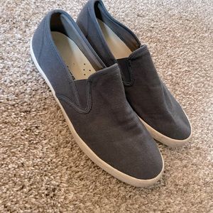 Baja slip on